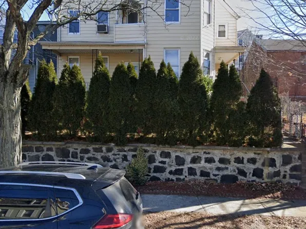 204 Woodworth Avenue, Yonkers, NY 10701