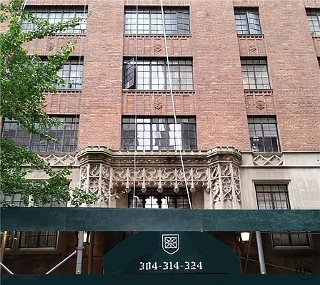 Rented by DSA Realty | media 12