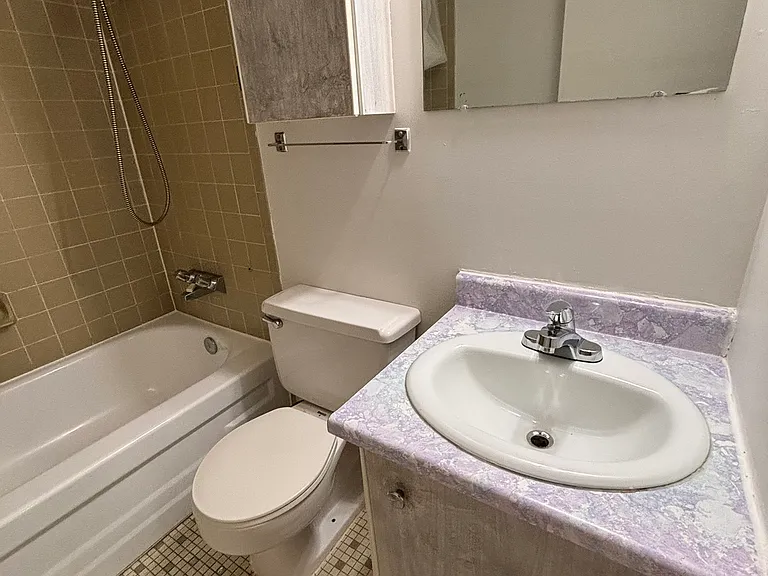 431 Daly Ave #203 — Photo 13