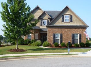 1069 Amber Waves Ave, Hoschton, GA 30548