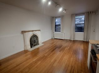 9 Oliver St #BASEMENT, New York, NY 10038