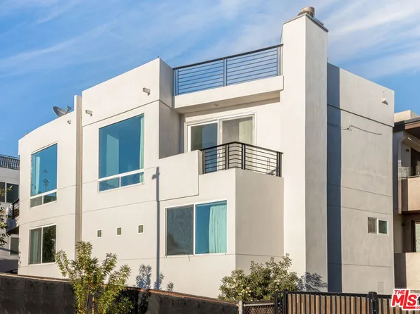 318 26th St, Hermosa Beach, CA 90254