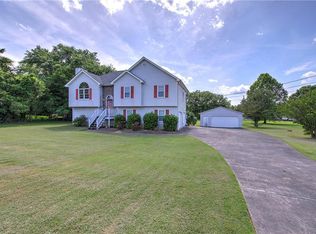 33 Walker Rd NW, Cartersville, GA 30121