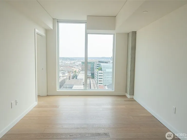 450 S Main St #1605 — Photo 9