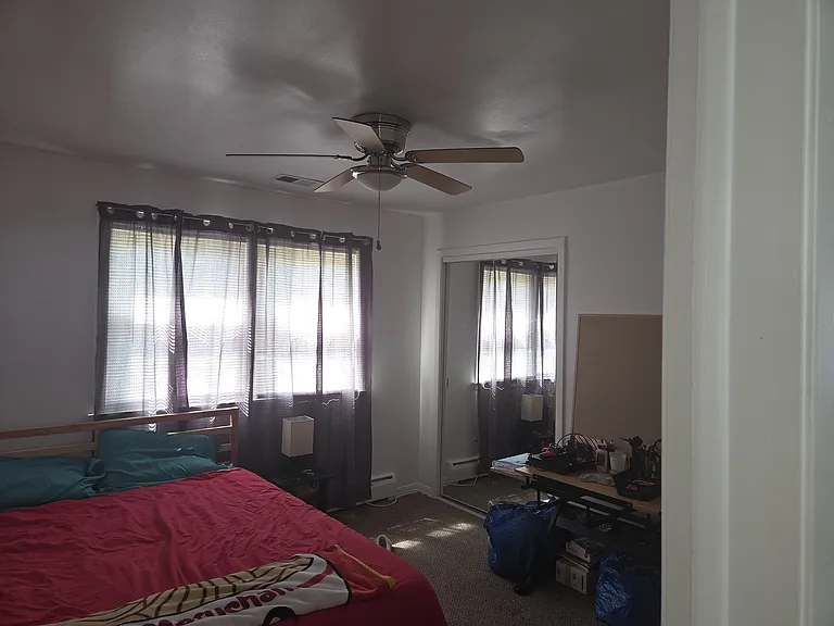 5120 Greenwood St #2 — Photo 3