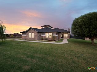 9407 Bozon Hill Dr, Salado, TX 76571