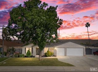 5010 Emilia Dr, Bakersfield, CA 93308