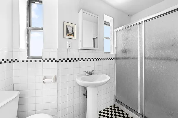 Rented by Compass | media 20