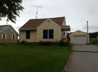 W7980 High Ridge Rd, Fort Atkinson, WI 53538