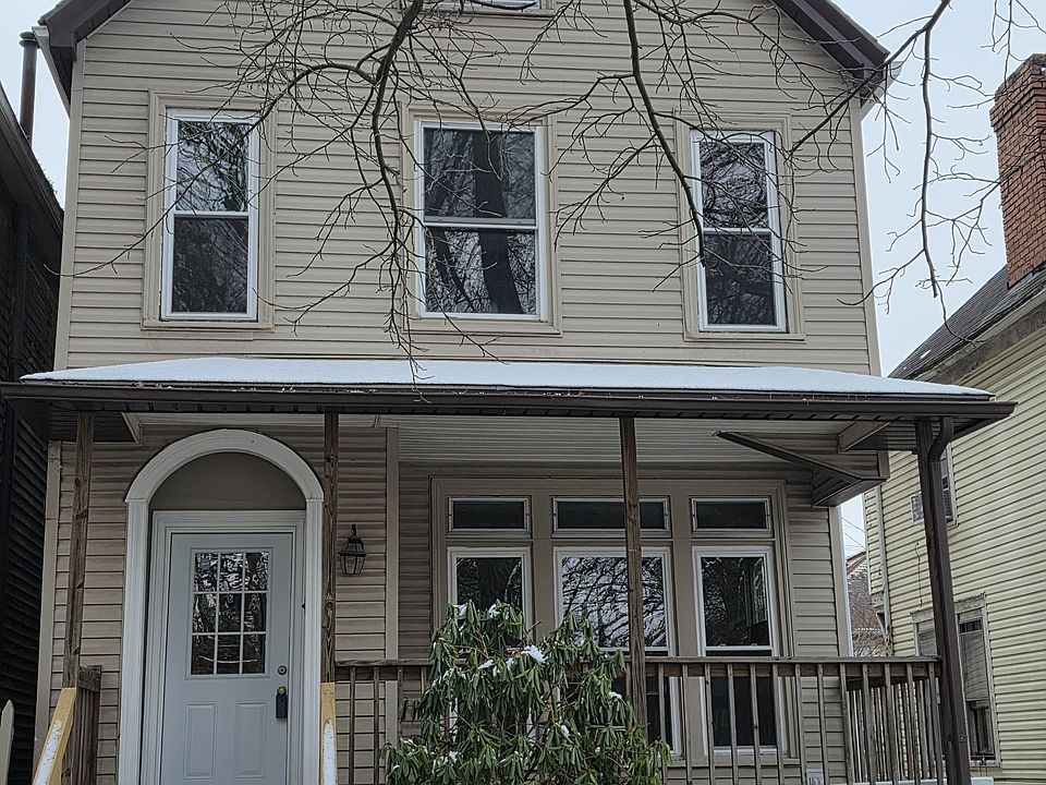 View of the front of the house.
