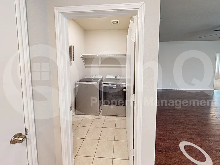 5513 Diaz Ave — Photo 21