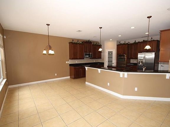 5th image of 4839 Legacy Oaks Dr