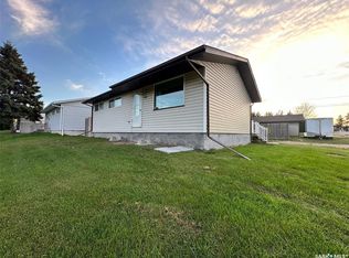 701 Donald St, Hudson Bay, SK S0E0Y0