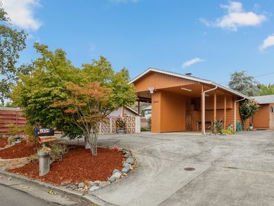 1854 NW Finch Ct, Roseburg, OR, 97471