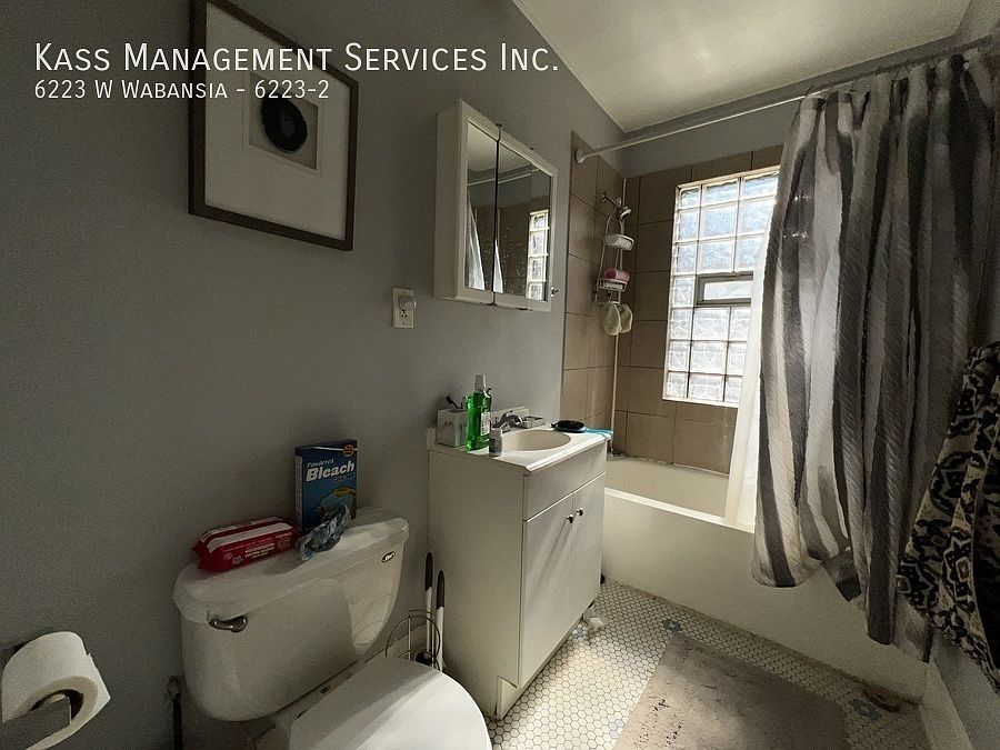 1st image of 6223 W Wabansia Ave #2