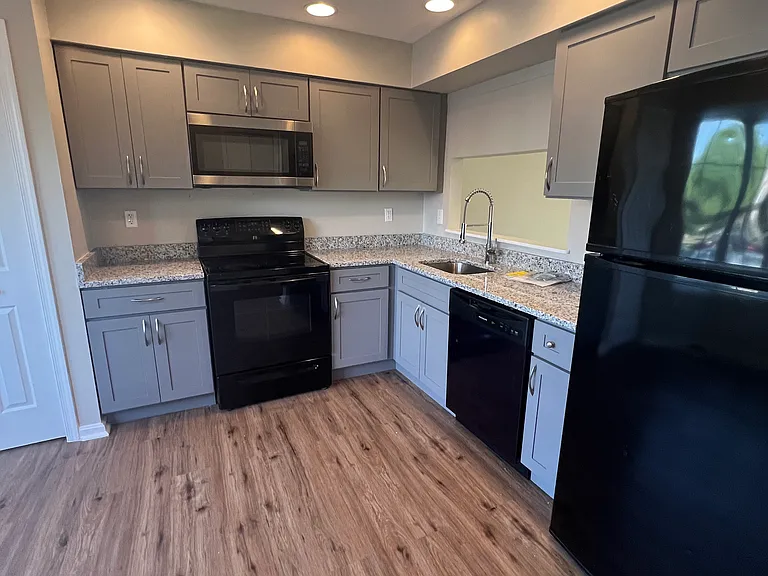 5 Cashell Ct — Photo 3