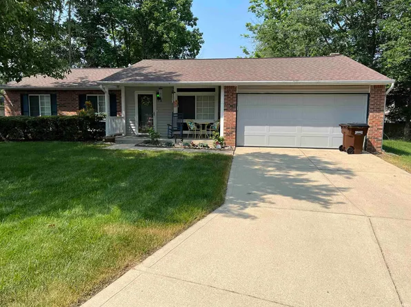 3847 W Woodmere Ct, Bloomington, IN 47403