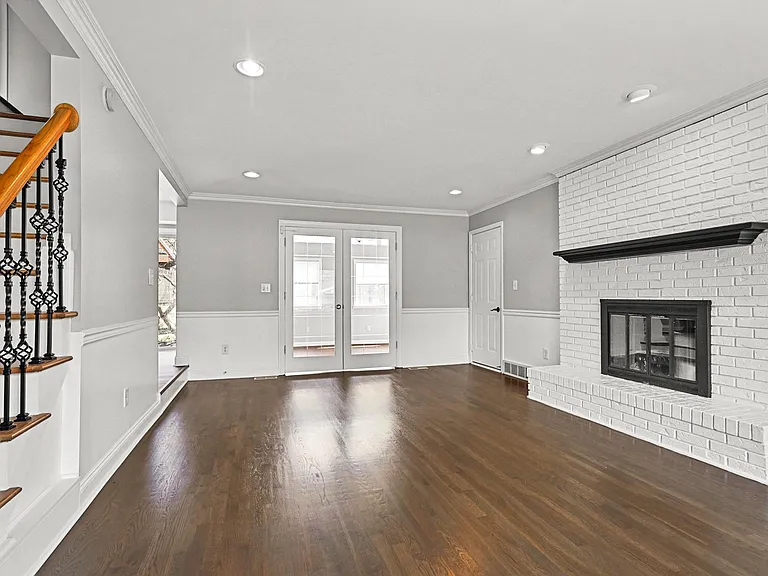 45011 Byrne Dr — Photo 18