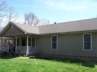 740 Eugene Lynn Rd, Summer Shade, KY 42166