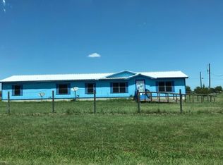 1490 Stoneway Dr N, Ponder, TX 76259