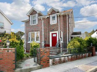 1025 Harvard Pl, Fort Lee, NJ 07024