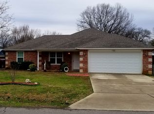 307 London St, Alma, AR 72921