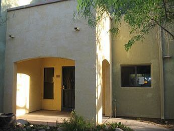 2nd image of 136 E Limberlost Dr