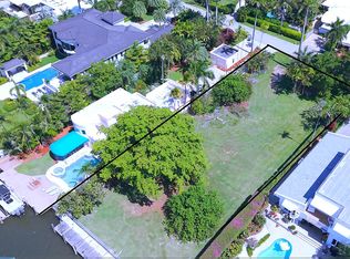 1010 S Northlake Dr, Hollywood, FL 33019