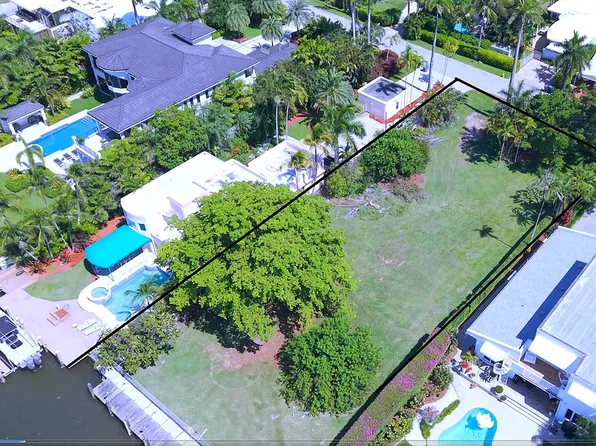 1010 S Northlake Dr, Hollywood, FL 33019