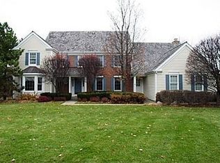 5267 Brentwood Cir, Long Grove, IL 60047