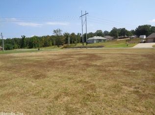 7213 Northlake Dr, Jacksonville, AR 72076