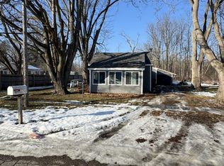 249 E Elm St, Elsie, MI