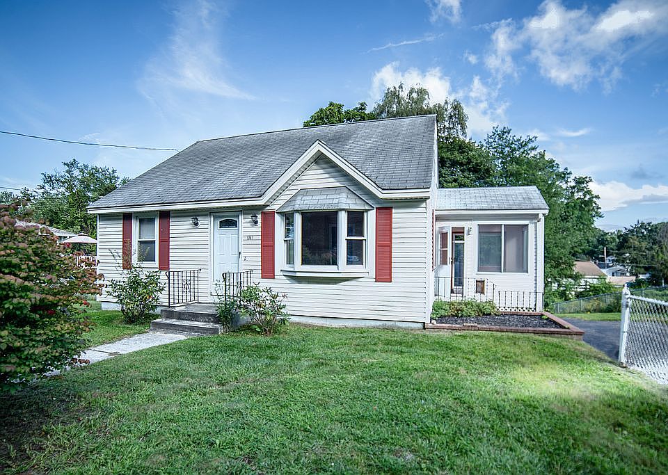 1381 Mammoth Rd., Dracut, MA