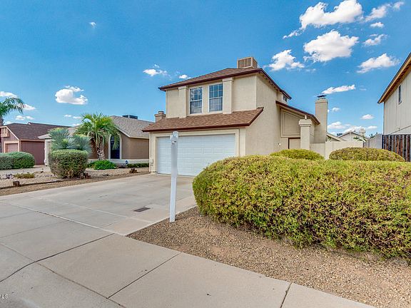 3rd image of 3018 E Villa Maria Dr