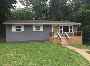 11 S Park Dr, Hannibal, MO 63401