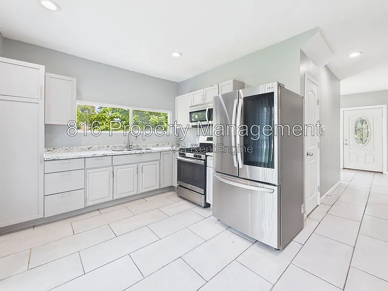 1256 Pennsylvania Ave — Photo 7
