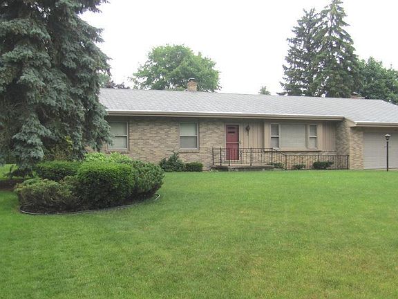 2nd image of 1653 Old Hickory Ln