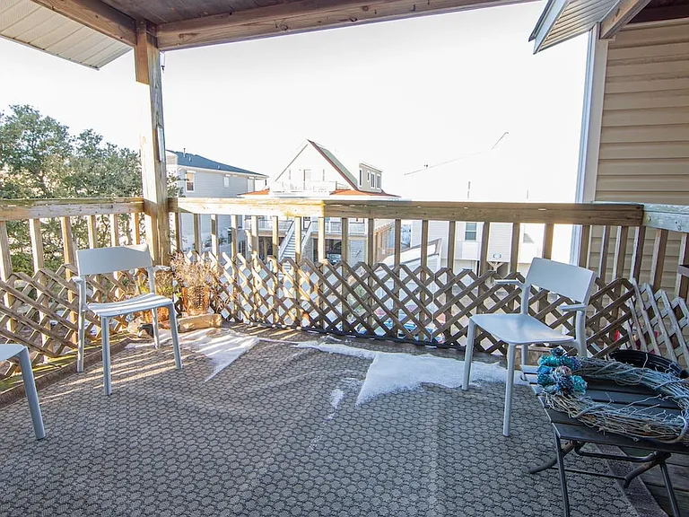 736 W Ocean View Ave #D — Photo 14