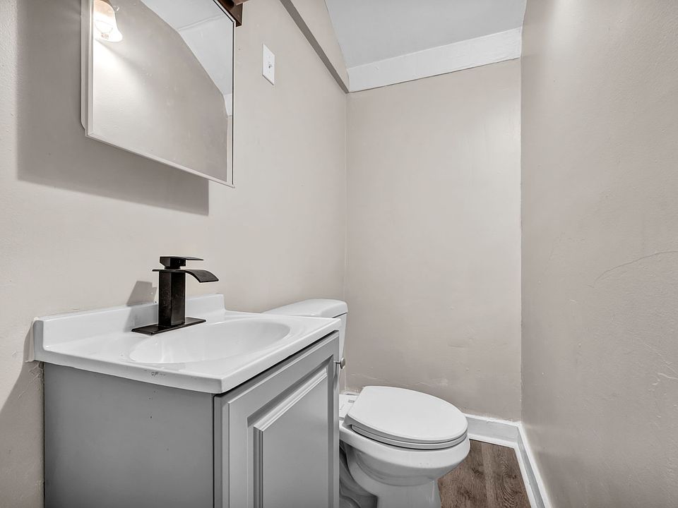 1st image of 10920 Granger Rd