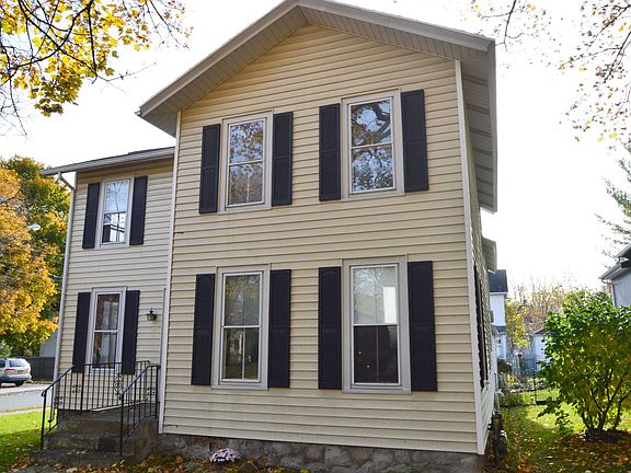 4th image of 117 Bristol St