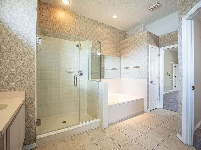 2326 Deerbrook Dr — Photo 45
