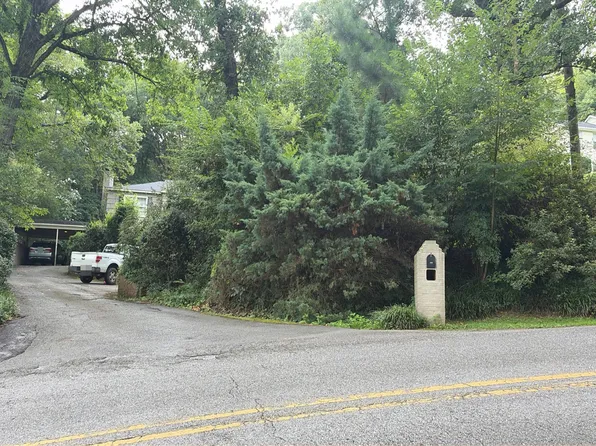 228 Dogwood Cir, Gadsden, AL 35901
