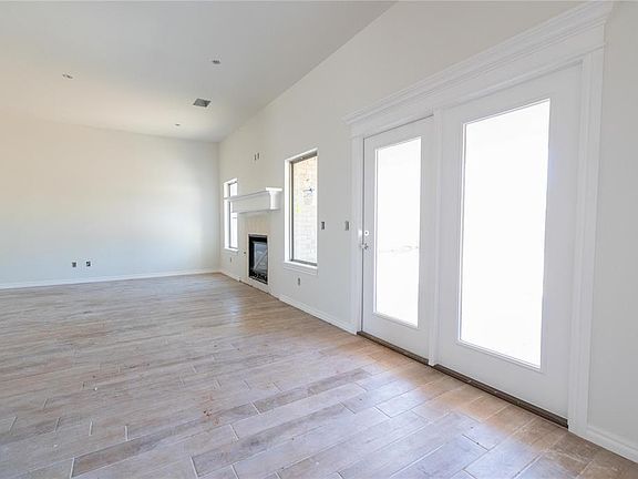 5th image of 12417 SW 30th St