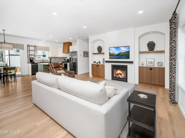 292 Bowie Rd, Gypsum, CO 81637