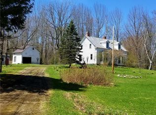 572 Fahi Pond Rd, Embden, ME 04958