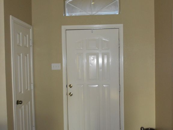 5th image of 2717 Pueblo Dr