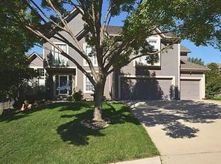 5240 Hallet St, Shawnee, KS 66216