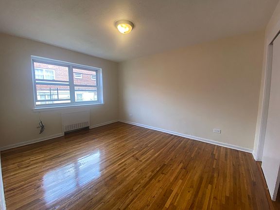 5th image of 137 Smith St #2B