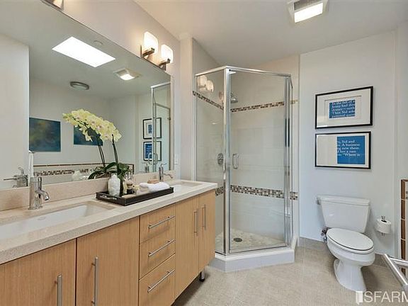 4th image of 75 Moss St APT 12