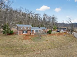461 Baker Mountain Rd, Sparta, TN 38583